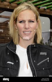 Chelsea flower show preview hi-res stock photography and images