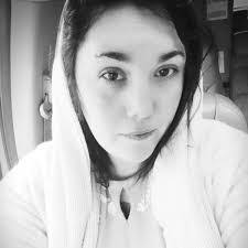 Roxanne Craft's Instagram, Twitter & Facebook