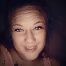 There are kittens that are lose at Knapp Corner area. Two were seen  yesterday at Mister Car wash and I seen one last night in Wendy's Parking  lot that ran into Kitchen