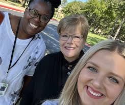 Volume VII, Issue 11 (October 1, 2022) by The Longview Voice