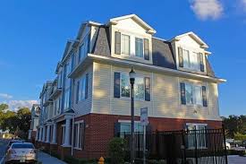 Filter by neighborhood, price, amenities and bedroom size to find the perfect nyc rental for you. Residential Options Campus Resources Florida Southern College In Lakeland Fl