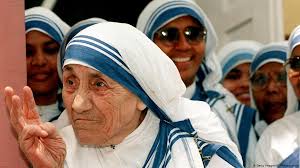 She never saw her mother or sister again. Mother Teresa To Be Granted Sainthood News Dw 18 12 2015
