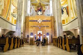 Biserica este foarte frumos pictata. Transfiguration Cathedral Sightseeing Cluj Napoca