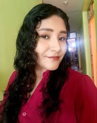 Yesenia Evans's Instagram, Twitter & Facebook