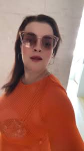 Os vídeos de Edna Sousa (@ednasousa70) com Você Não Manda em Mim