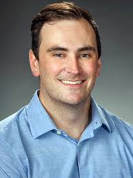 Derek Mann's Instagram, Twitter & Facebook