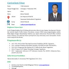 Nah, langkah pertama yang harus dipersiapkan adalah cv atau curriculum vitae yang berfungsi sebagai ajang mengenalkan dan mempromosikan diri pada perusahaan yang kamu incar. Contoh Cv Menarik Lengkap Bahasa Inggris Yang Benar Update Informasi Menarik