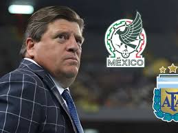 Piojo Herrera confiesa la dura verdad de la rivalidad México vs Argentina:  “Ni nos voltean a ver”