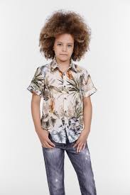 Vestiti alla moda per ragazze e ragazzi: Moda Teenager Primavera Estate 2021 Gruppo Printemps Dettaglio Abbigliamento Bambini