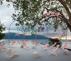 Lo scorso weekend sono arrivati degli amici dall'italia e ci tenevamo a condividere con loro quello che ormai abbiamo denominato tour no. Bada Bing Boardwalk For Montreux Jazz Festival 2013 The Strength Of Architecture From 1998