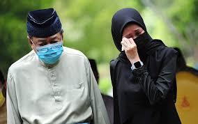 Maybe you would like to learn more about one of these? Jenazah Ayahnda Tengku Permaisuri Selangor Selamat Dikebumikan