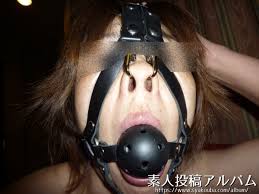 変顔ベロ出し鼻フック (55) - ヒロ太朗 | 素人投稿アルバム