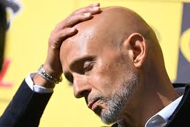 They will be calling for Cardoso's🤡head after the mtn 8 semi finals.😀