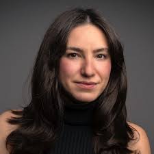 Andrea Sun (@AndreaTheSun)