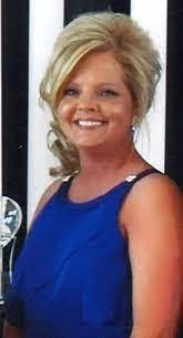 Dee Milam's Instagram, Twitter & Facebook