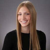 Sarah Lansky's Instagram, Twitter & Facebook