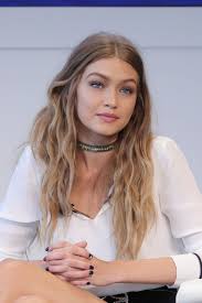 Gigi Hadid Sac Kesim Modelleri Sac Trendleri Sac