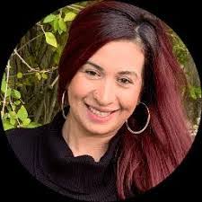 Michelle Elder's Instagram, Twitter & Facebook