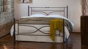 Tuesday, february 16, 2021, in upmc jameson hospital, new castle, following a brief illness. Bett Metallbett Ferrari Vienna Schlafzimmer Und Bettenhaus Korner Co Gmbh In Nurnberg