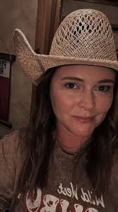 So , I have a weekly gaited endurance group when we are not competing  somewhere. We have a new team of Jaron and Dave from Ky and captain Edward  Prak and Black