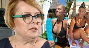 Spełniała się zawodowo, mimo pandemii blokującej teatry, a także została mamą bardzo wyczekiwanego henia. Ilona Lepkowska Ostro O Celebrytkach Na Egzotycznych Wakacjach Maja W Du Ie Ludzi Bez Pracy Wideoportal Tv Plotki Gwiazdy Komentarze Wideoportal Tv