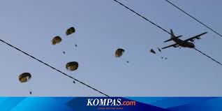 Pandelela rinong anak pamg amn jbk (lahir 2 mac 1993) ialah seorang atlet malaysia bagi acara terjun. Tni Sabet Juara Umum Kejuaraan Terjun Payung Di Malaysia