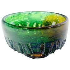 Weighty Scandinavian Modern Art Glass Bowl By Goran Warff For Kosta 1stdibs Com Art Glass Bowl Decorative Bowls Glass Art