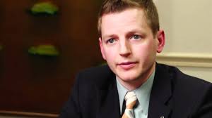 Paul Clewell's Instagram, Twitter & Facebook