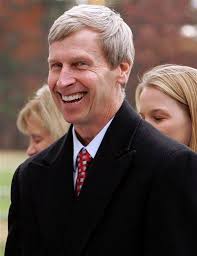 Lynch wins historic 4th consecutive term as NH gov