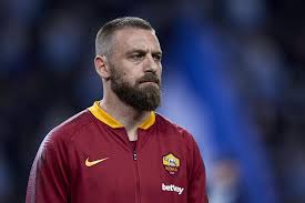 Roma legend daniele de rossi has revealed there was a time he wanted to sign for man utd as he 'loved' them when he was growing up. Daniele De Rossi To Leave As Roma After 18 Years Bleacher Report Latest News Videos And Highlights