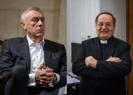 Ojciec tadeusz rydzyk to postać, która jest kontrowersyjna. Rydzyk Juz Sie Zaszczepil Alez Giertych W Niego Wali Super Express