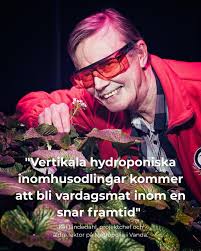 Alexander Berts studerar datateknik vid Åbo Akademi och har deltagit i  TFiFs mentorprogram TFiX. Genom programmet fick han stöd av en mentor som  hjälpte honom att prioritera, välja bort och fokusera på