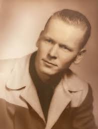 Michael Eriksson's Instagram, Twitter & Facebook