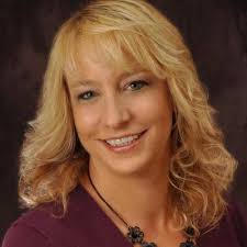 Lara Jobe (@larajobe)