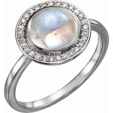 1895 saw the solitaire engagement ring gain popularity. Clarissa Women S Moonstone Engagement Ring Halo Tcr