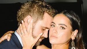 Sarah Vendal Is Expecting First Baby with Husband Nick — See the Sweet  Announcement