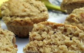 Muffins Au Beurre D Arachide Et Bananes Desserts Muffin Recipes Muffin Bread