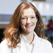 Loretta Rock's Instagram, Twitter & Facebook