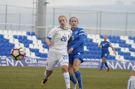 Ambos concurrieron el 15 de enero de 2006 a una segunda vuelta, en la que se impuso (con el 53,5% de los sufragios) michelle bachelet, quien se convirtió, el siguiente 11 de marzo, en la primera mujer que accedía a la presidencia chilena. Donde Ver En Vivo Malta Vs Eslovaquia Amistoso Internacional Femenino