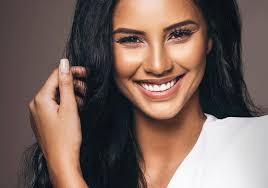 A radiant tamaryn green has been crowned miss south africa 2018 in the year that the pageant proudly celebrated its 60th. Deh6laiqojlxrm