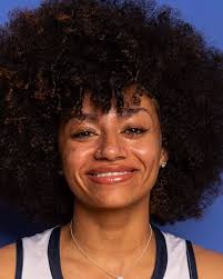 Jada Hood's Instagram, Twitter & Facebook