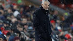 At approximately 2:45 p.m., the employer's son observed the man working slowly and reportedly instructed him to rest, but the man continued working. Manchester United Trennt Sich Von Star Trainer Mourinho Kurier At