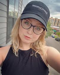 Catch me wearing this hat all summer. #oregon #washington #pnw #pale  #gothgirlsummer