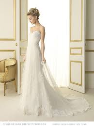 Pin By Petra Koomen On Wedding Ideas Elegant Wedding Dress Wedding Dress Alterations Elegant Wedding Gowns