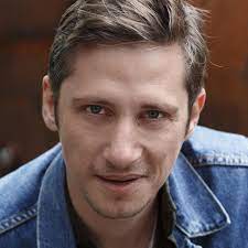 Emilio guzman (pap) cabaretista neerlandés (es); Emilio Guzman Spotify