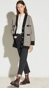We did not find results for: 40 Affordable French Clothing Brands French Fashion Brands Parisian