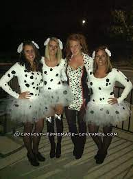 Cute And Fun 101 Dalmatians Girls Group Costume We Spent Months Trying To Think Of Different C Cute Halloween Costumes Group Costumes Group Halloween Costumes