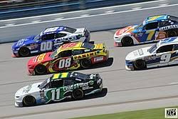 En marzo pasado, en fontana california, suárez se ubicó en séptimo lugar, su mejor resultado en la categoría máxima de nascar y lo cual también cada vez siento mejor el carro. Nascar Xfinity Series Wikipedia La Enciclopedia Libre