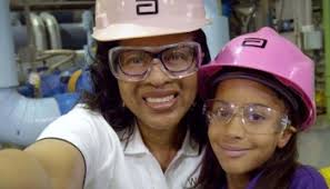 STEMpowered Women Episode 4: I Am A "Professional Engineer"! Why Should I  Get Licensed? (w/ Ama Addai, P.E.)