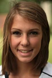 Sarah Browning's Instagram, Twitter & Facebook